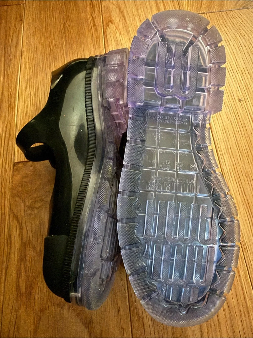 Mini Melissa Kids Black Mary Jane Shoes Size 1 | Purple Sole | Worn Once